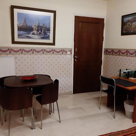 Διαμέρισμα Στο Κέντρο Της Πόλης Tripoli Luaran gambar